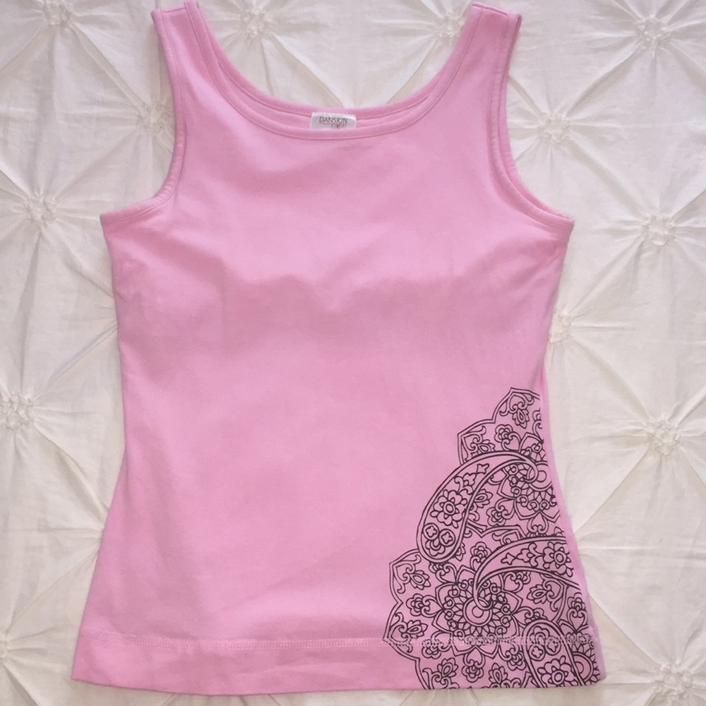 New Pink Danskin workout top with built in bras